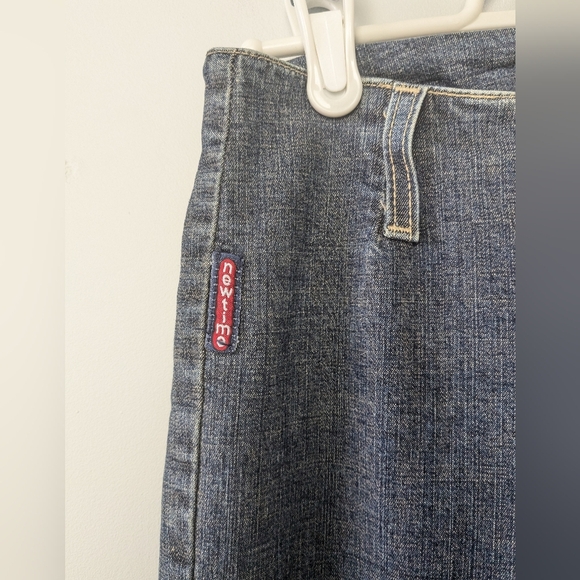 Y2K 2000' Flare Jeans Size 24 High Waist Brand New Time  Stretch Material - Picture 3 of 13